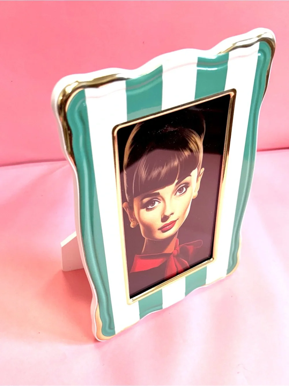 Beltrami Italy 4 x 6 Ceramic Picture Frame Green & White Easel Back F461007